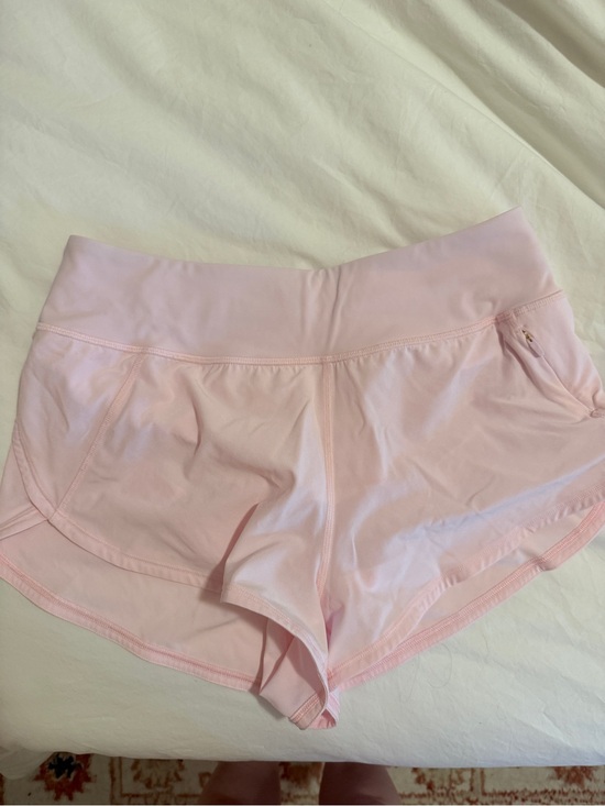 Aritzia Pants - Aritzia movetech steady hi rise short villa pink